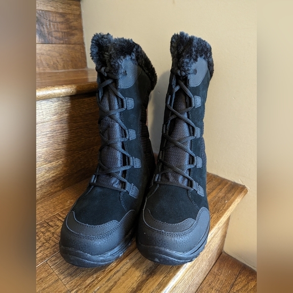 Columbia Womens waterproof Winter Boots, black Size 10 New in box - Picture 5 of 10